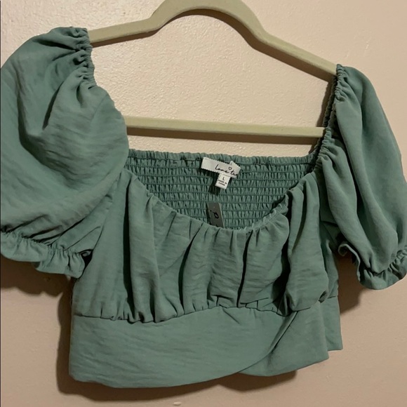 Top - Picture 2 of 3